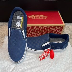 Vans, Classic Slip-Ons, with Deluxe Comfort In-Soles. Size 10.5 Mens.